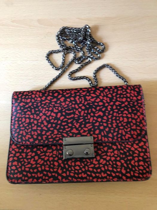 Чанти от естествена кожа