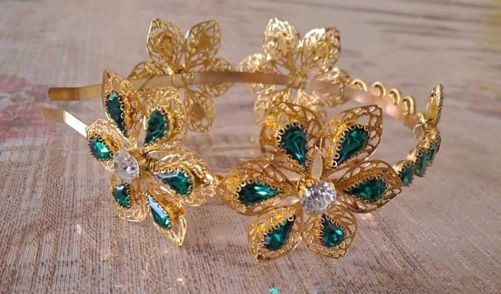 Diadema/ karona tillarang