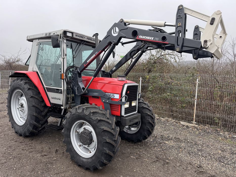 Tractor Massey Ferguson 3065 Cu Încărcător Frontal