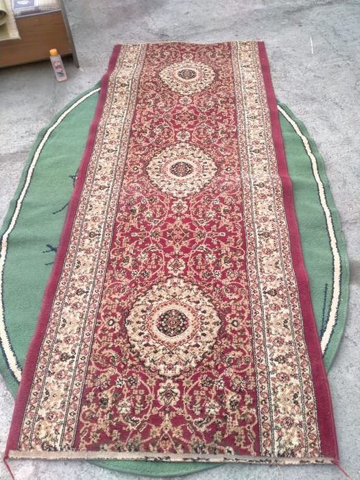 Продам ковры разные