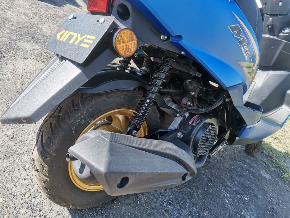 Продам Скутер 1,25 куб