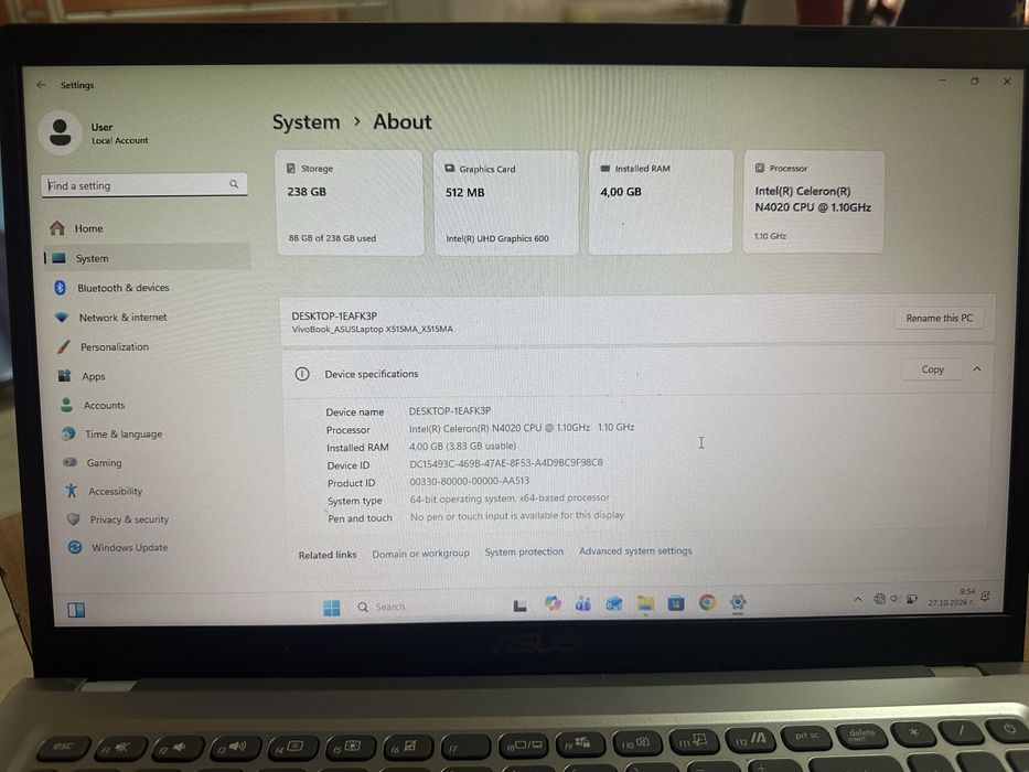 Лаптоп ASUS X515
