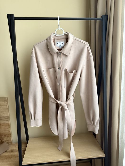 Преходно палто NA-KD xs