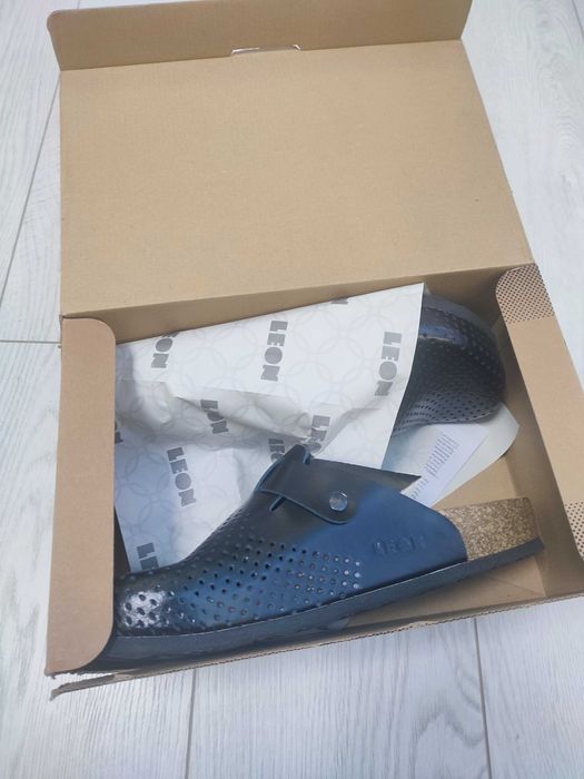 Мъжки чехли №43 анатомични естествена кожа и подложка,чисто нови