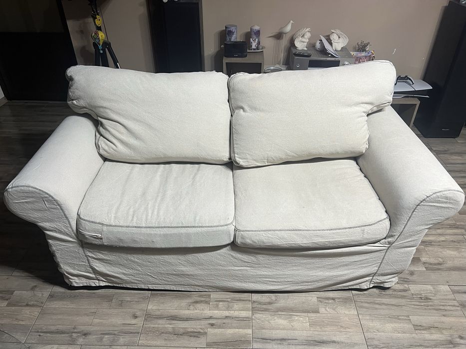 Двоен диван - отлично състояние, подходящ за всяка стая