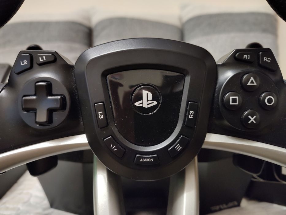 Volan gaming HORI Apex  (PS4, PS5, PC)