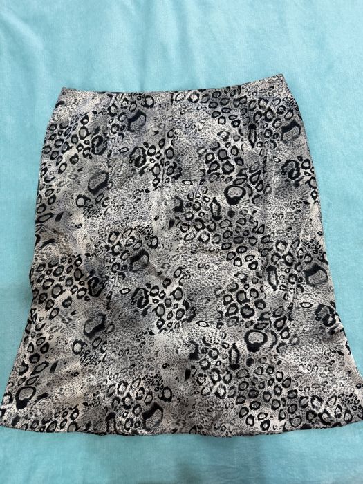 Продам элигантный костюм