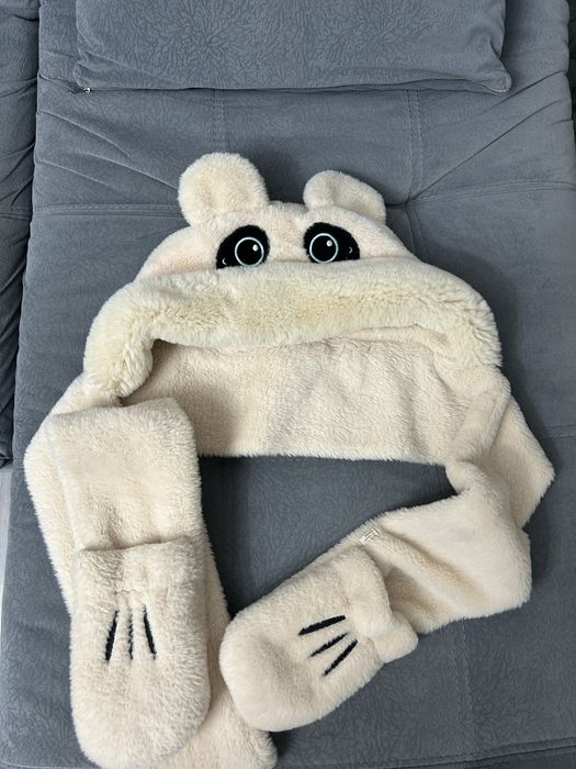 Продам шапку детскую