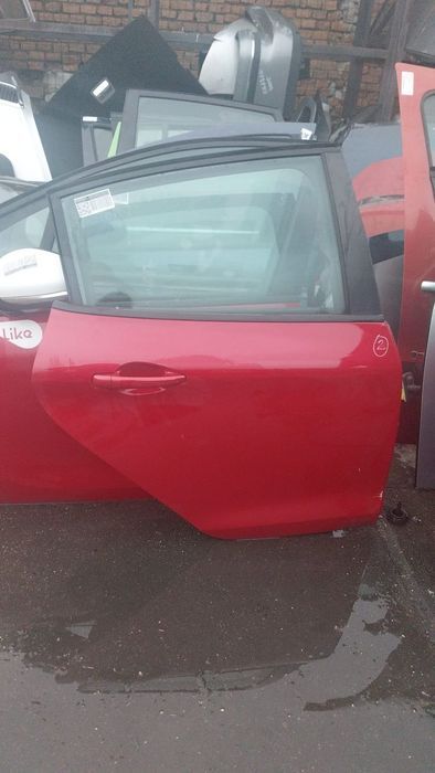 VAND USA PARTEA DREAPTA SPATE PENTRU PEUGEOT 208 IN 4 USI, 2013-2019, CULOARE: VISINIU