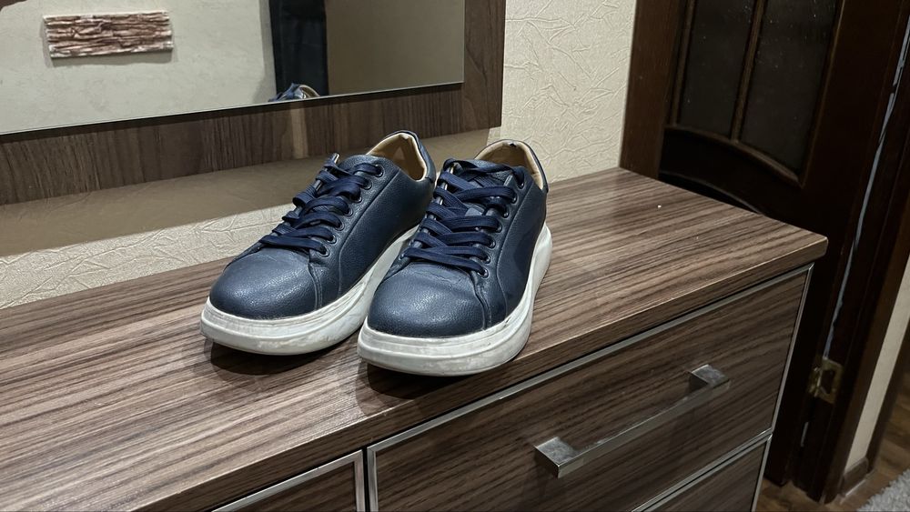 Кроссовки Zara, 38 размер