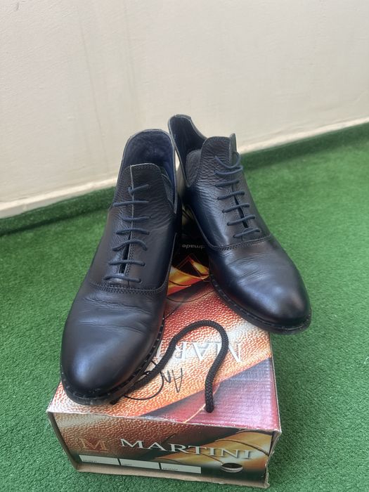 Дамски боти от естествена кожа