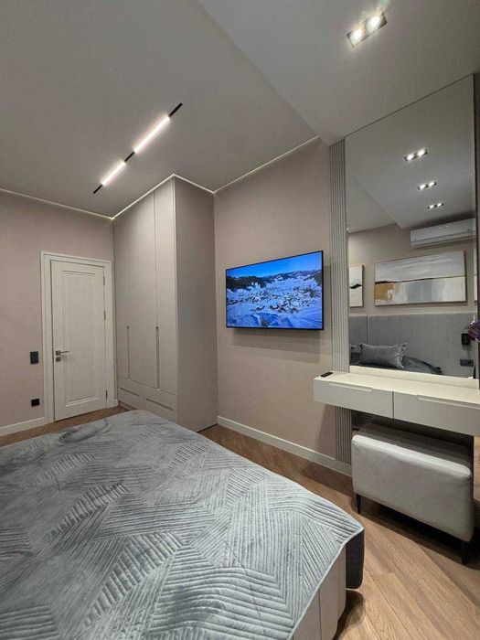 Сдается квартира в ЖК Акай Сити! 2-х ком новая!