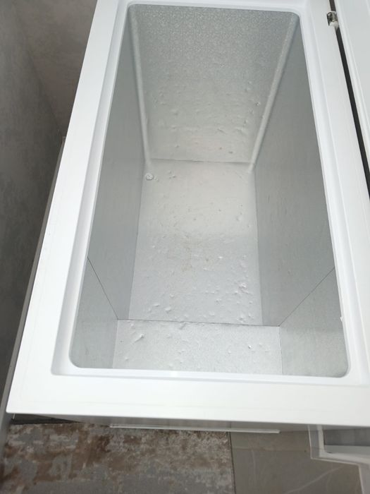 Продам морозильную камеру