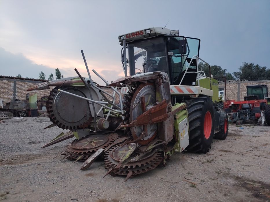 Jaguar claas 900