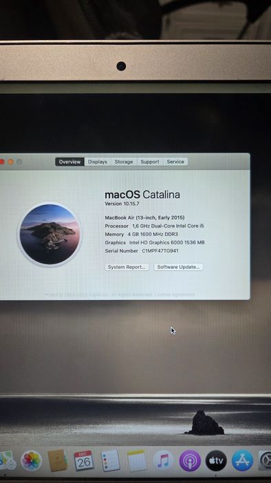 MacBook Air 2015 новый коробка есть