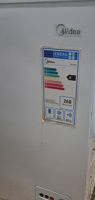 Продам морозильную камеру