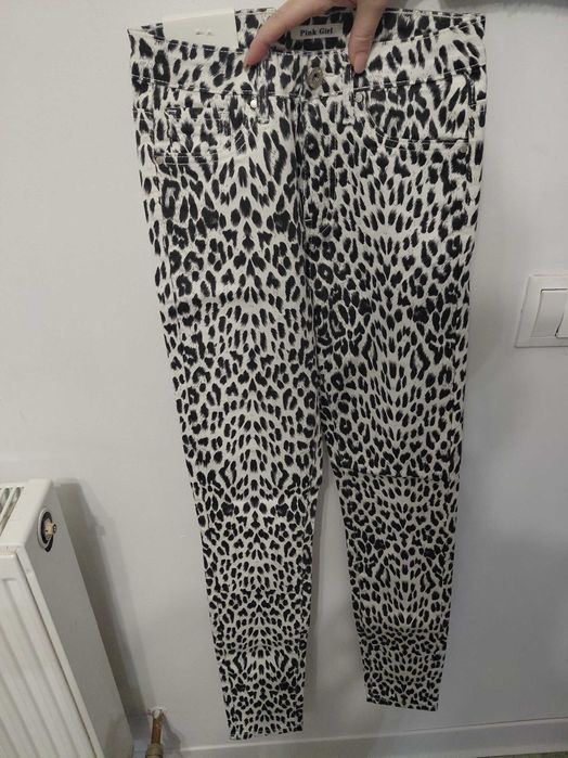 Pantaloni   dama  marimea 26