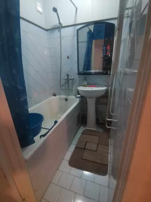 Продаётся 3х ком. кв., ул. Беруни 144. НАПРЯМУЮ ОТ СОБСТВЕННИКА