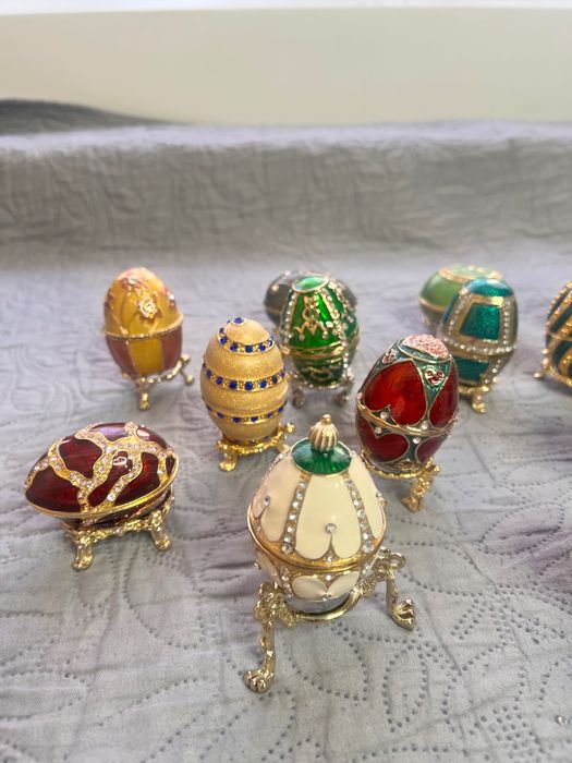 Atlas Faberge яйца