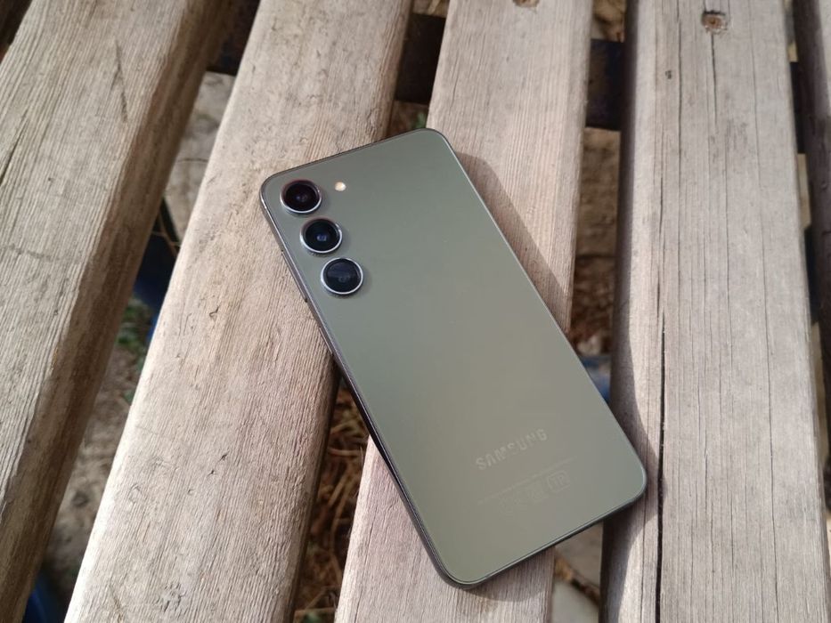 Samsung Galaxy S23 8/256