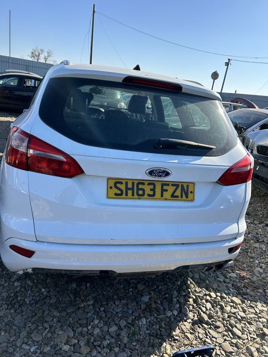 Haion cu lunetă Ford Focus 3 Break