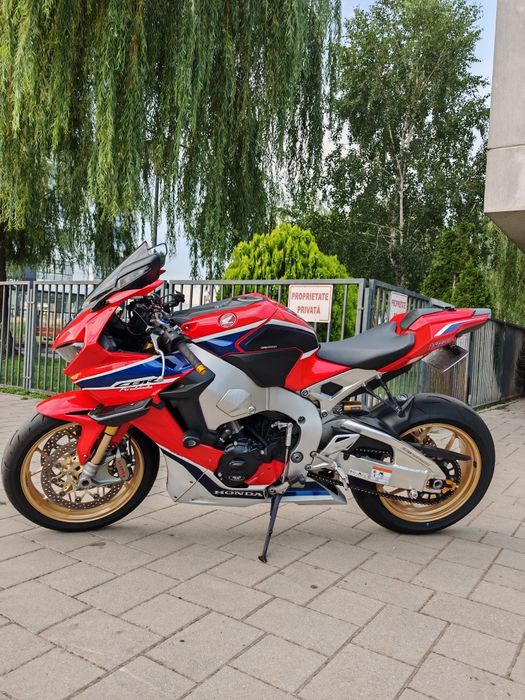 Honda cbr1000rr SP 1