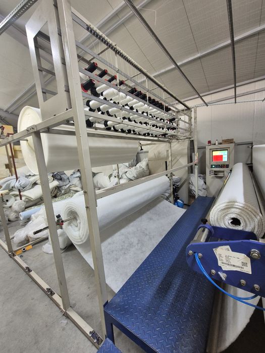 Vând utilaje producție saltele