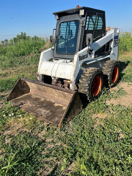 Bobcat  mini incarcator