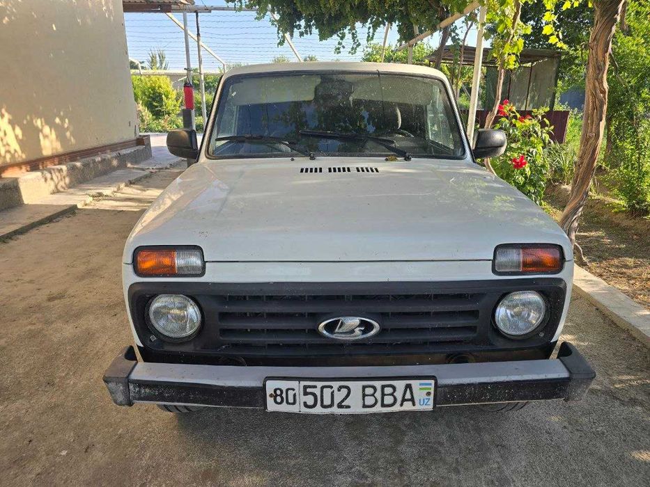 Tezda LADA PICKUP sotiladi.