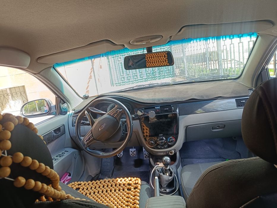 Lacetti 2012 arenda