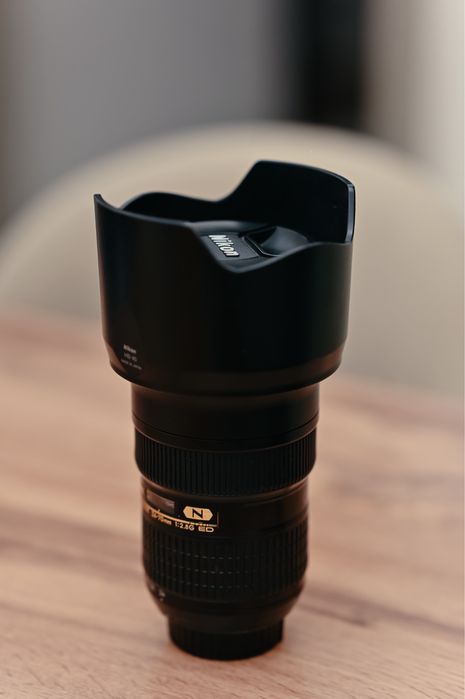ПРОДАМ Nikon 24-70mm f/2.8G ED