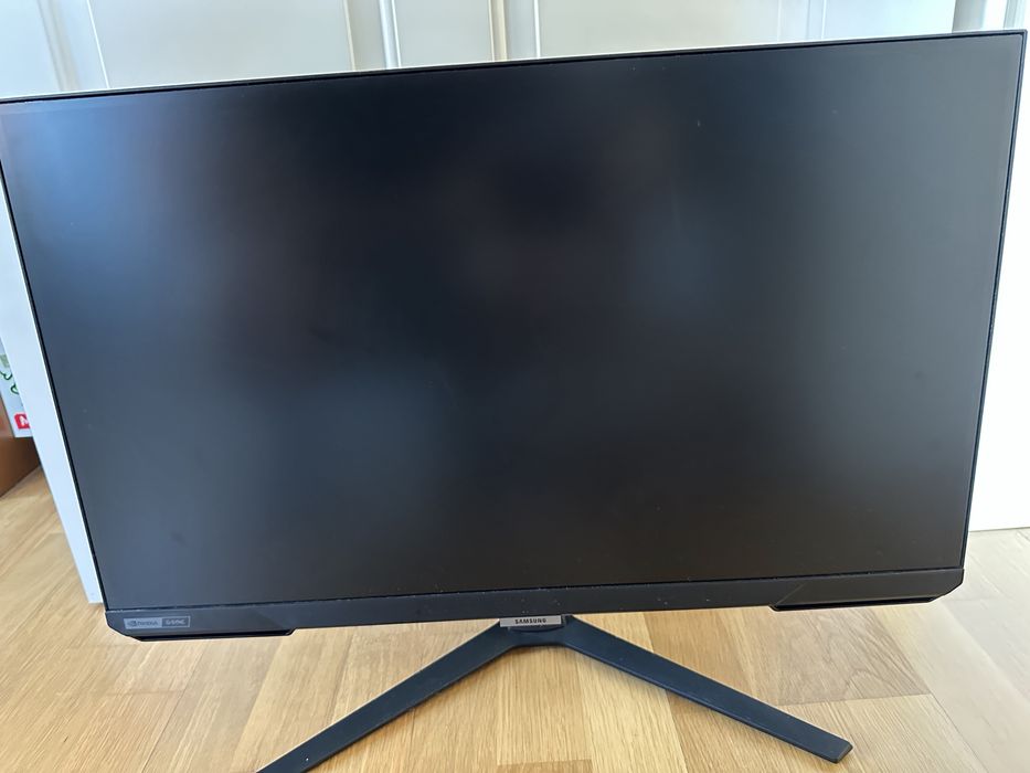 Monitor Gaming Samsung Odyssey G4 27” 240Hz 1ms