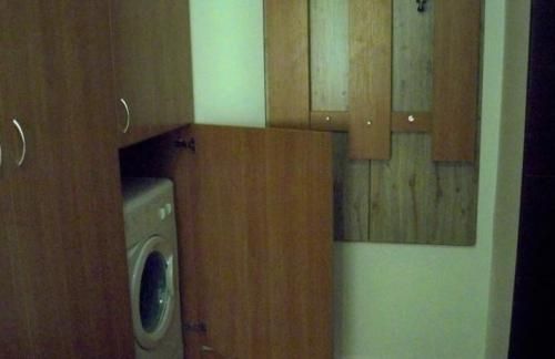 Дава се под наем Двустаен апартамент в София, Люлин 4 - 50 кв.м за 428.91 € - Снимка #6