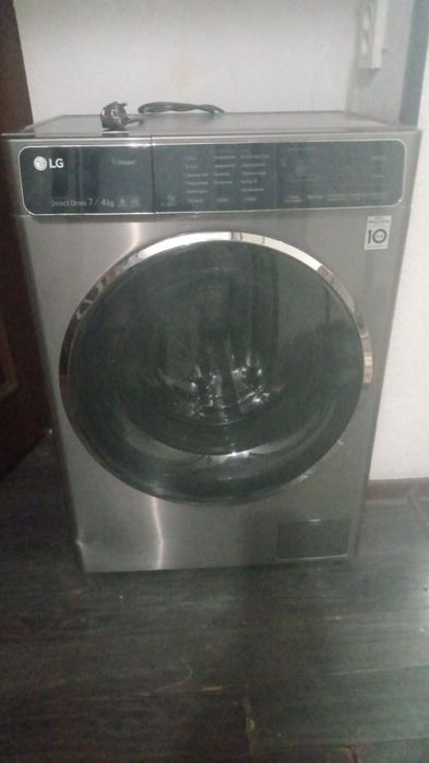 Продам стиральную машину