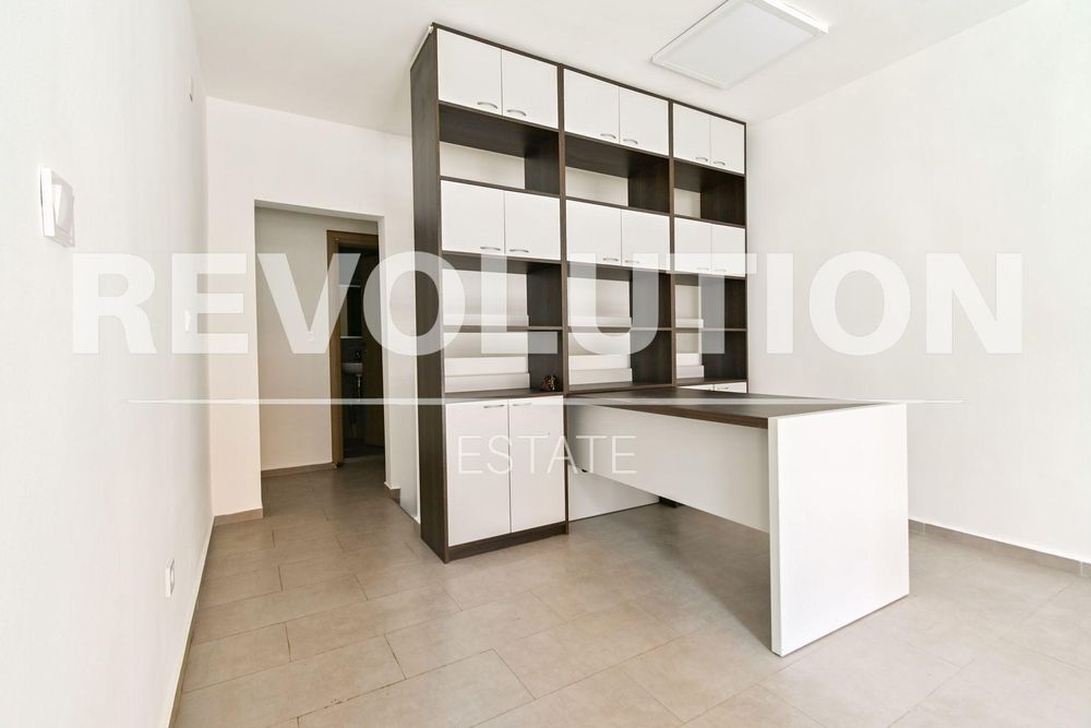 Магазин в жк. Белите Брези.