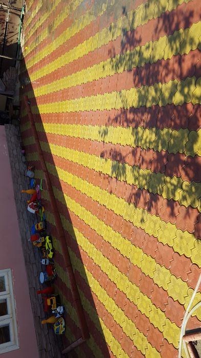 Pavaje Pavele Dale Asiguram montaj transport si materiale necesare