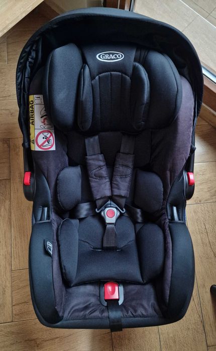 Кош за автомобил GRACO с база Isofix