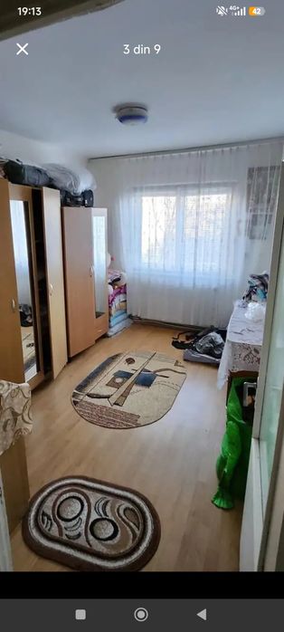Apartament cu 3 camere zona centrală