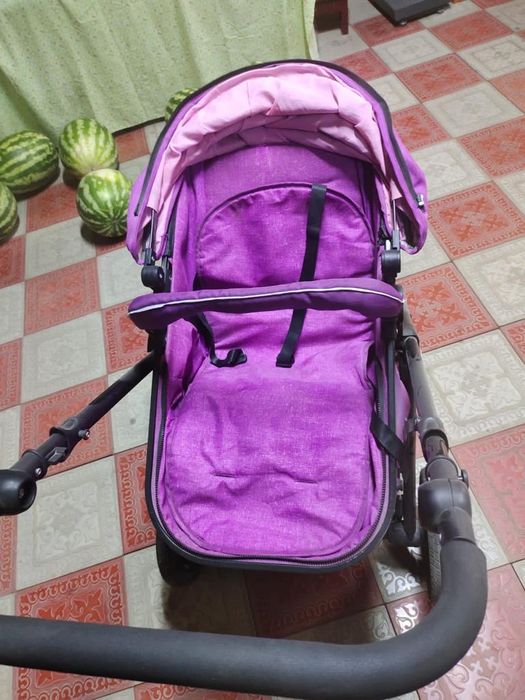 Коляска,  срочно