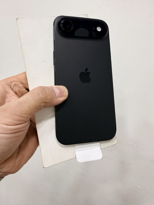 iPhone 17 Air 256 Black New
