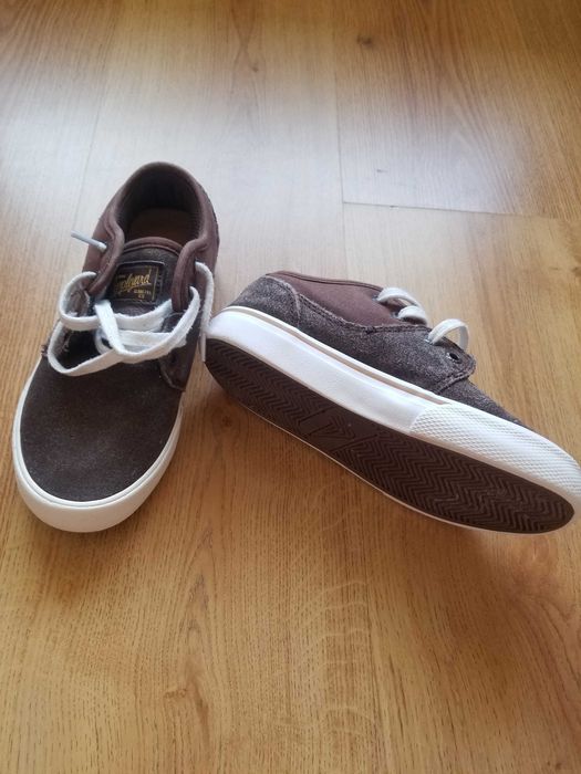 Детски спортни обувки GLOBE, 33.5 номер