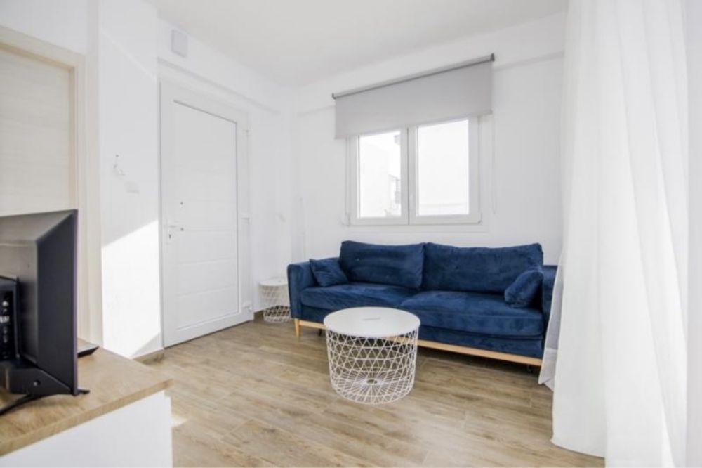 Почивка в апартамент с басейн , Паралиа Офринио