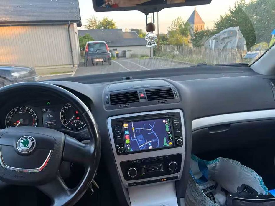 4GB RAM Navigatie Android Skoda Octavia 2 Yeti Rapid Carplay Wireless Auto QLed Bluetooth