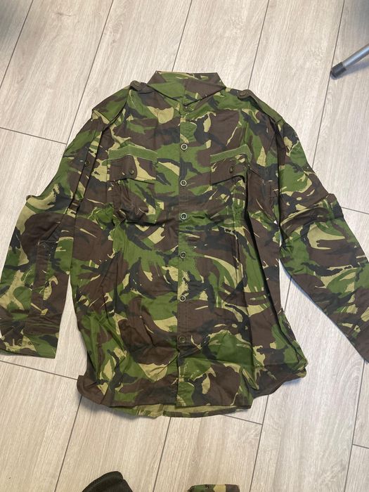 Scurta / Echipament imbracaminte pescuit / vanatoare nou