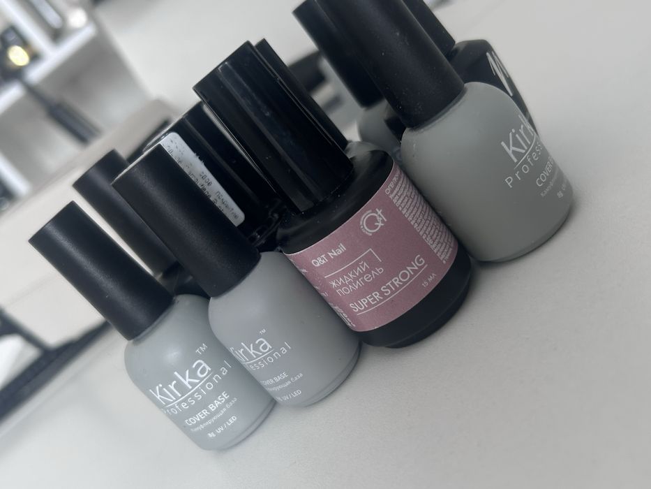 Продам материалы для маникюра