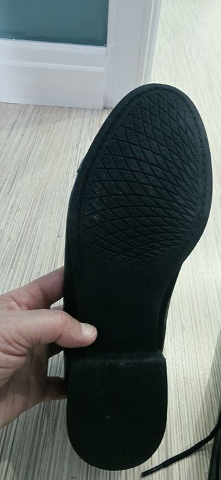 Продам туфли женские