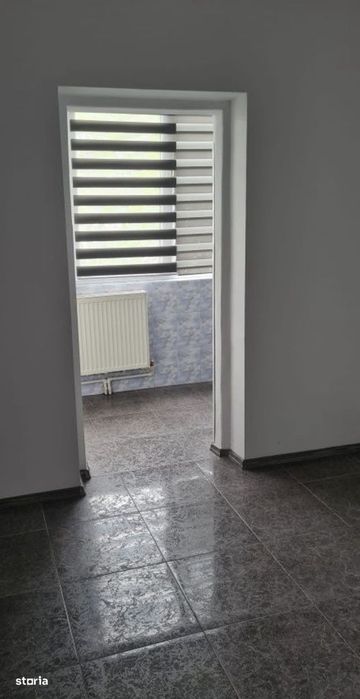 Apartament cu 3 camere de vânzare în zona Hipodrom