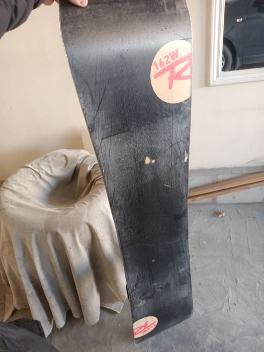 Сноуборд с креплениями