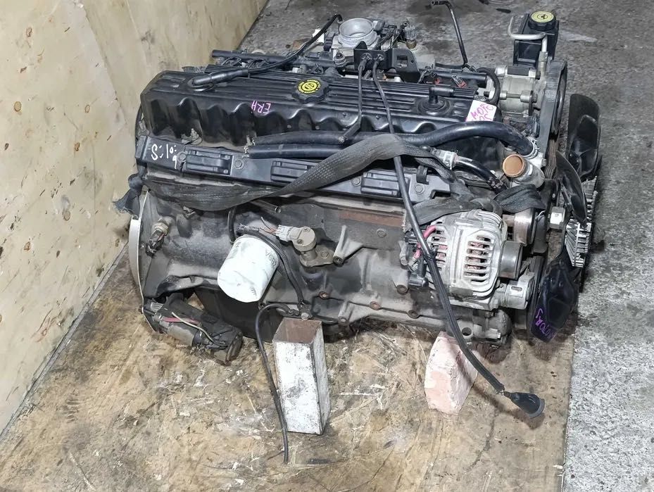 Привозной двигатель Jeep CHEROCKEE 4.0 ERH old