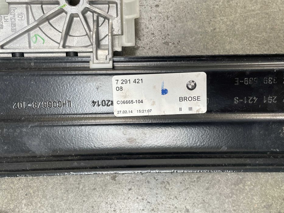 Macara geam stanga spate Bmw seria 3 GT F34 cod 7291421